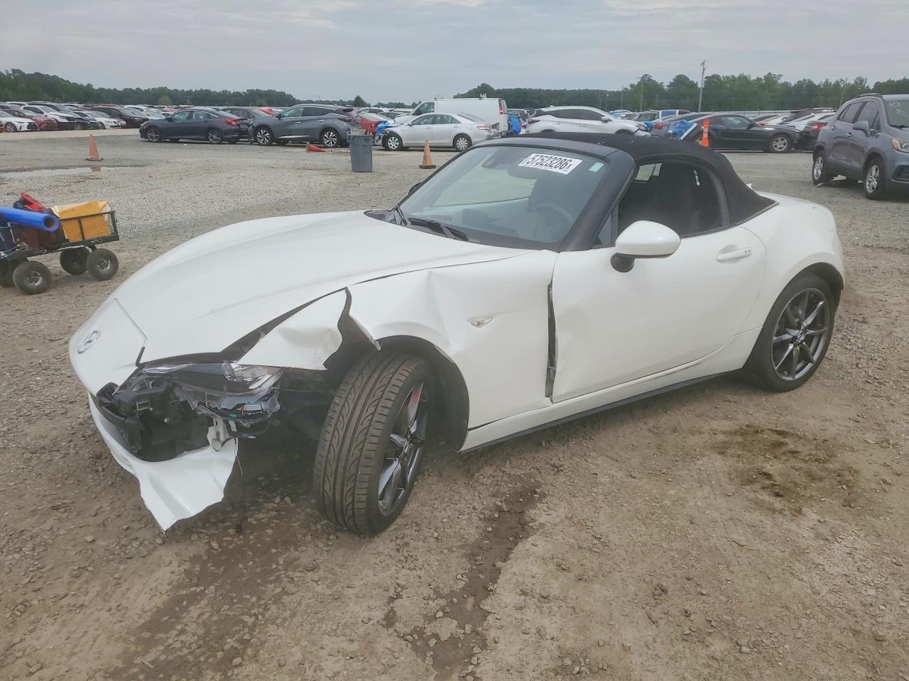 2018 MAZDA MX5