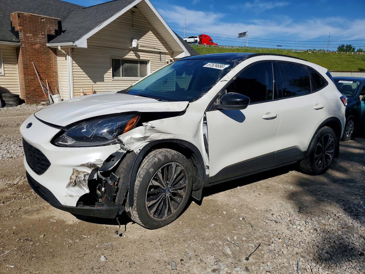 2022 FORD ESCAPE