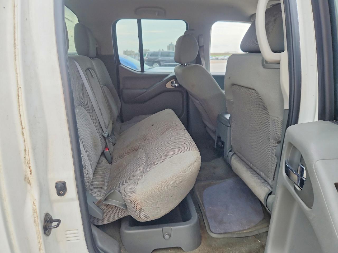 2006 NISSAN FRONTIER