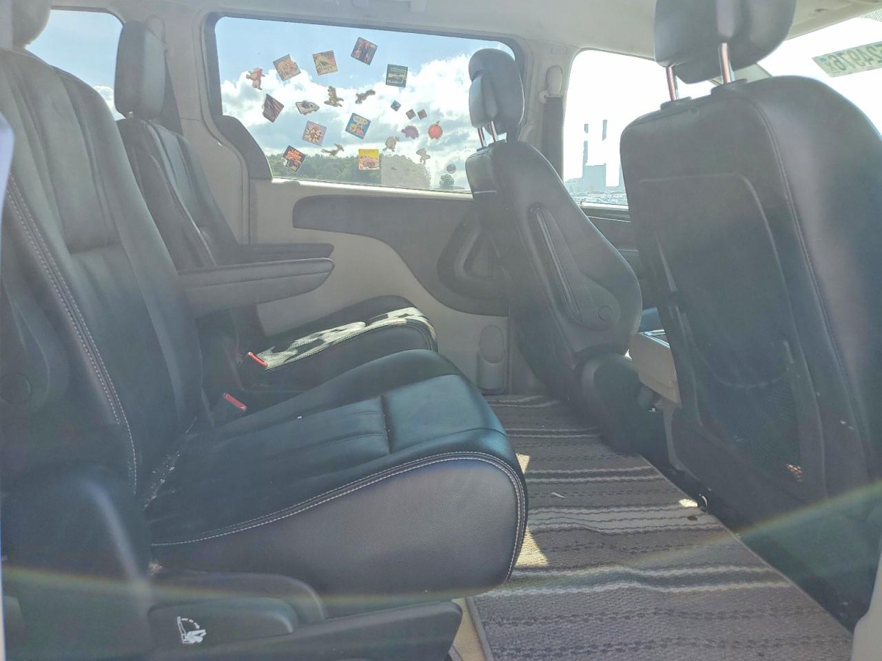 2016 CHRYSLER MINIVAN