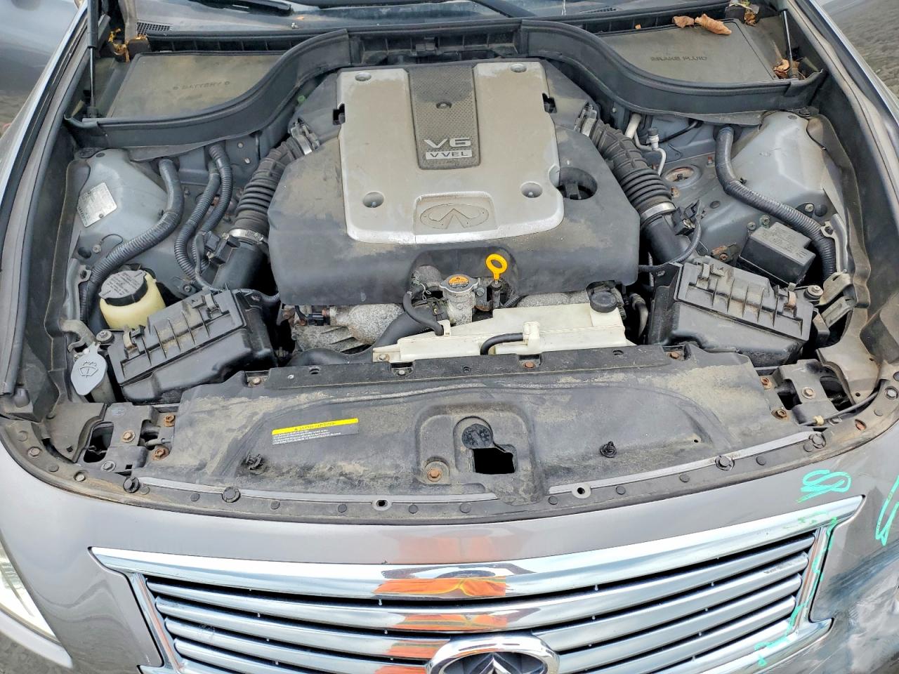 2011 INFINITI G37