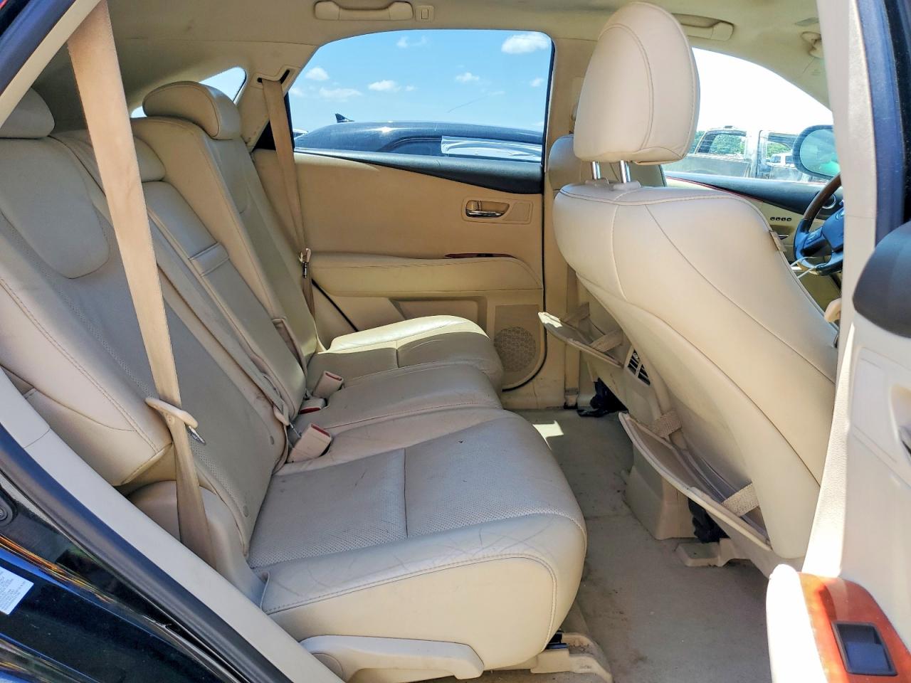 2010 LEXUS RX350