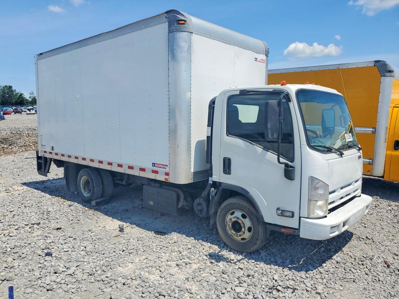 2015 ISUZU NPR