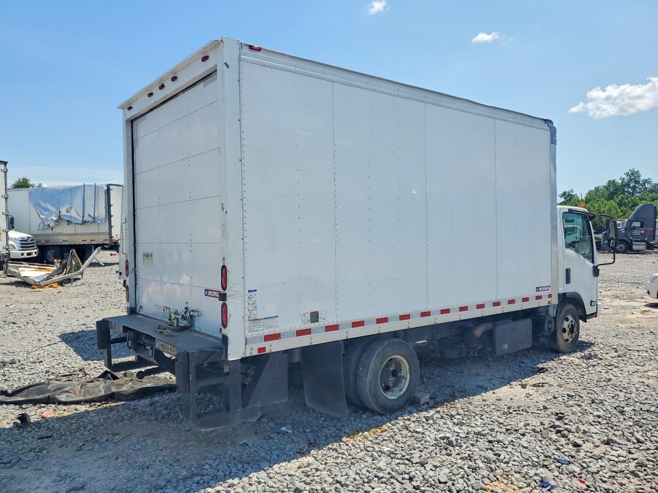 2015 ISUZU NPR