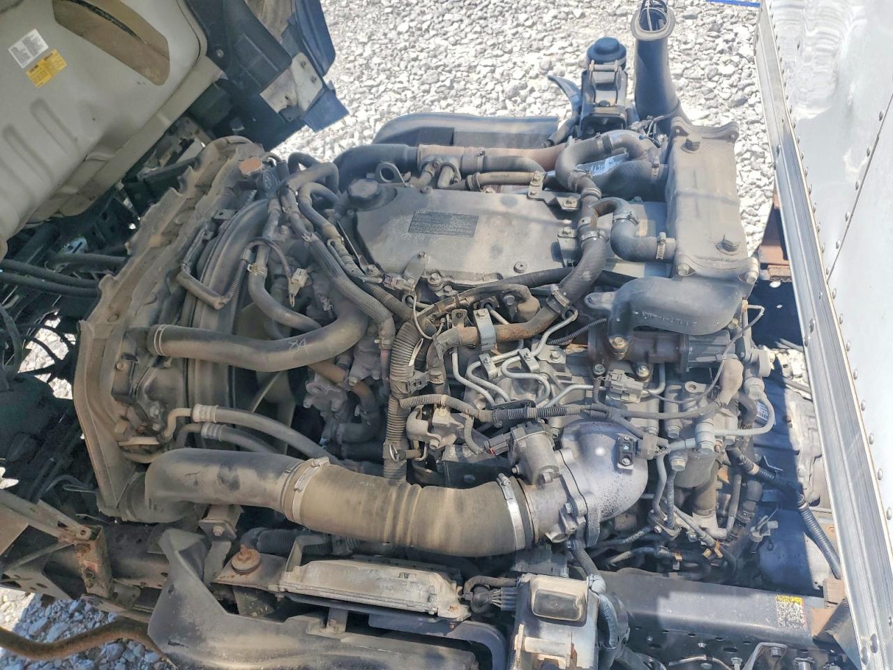 2015 ISUZU NPR