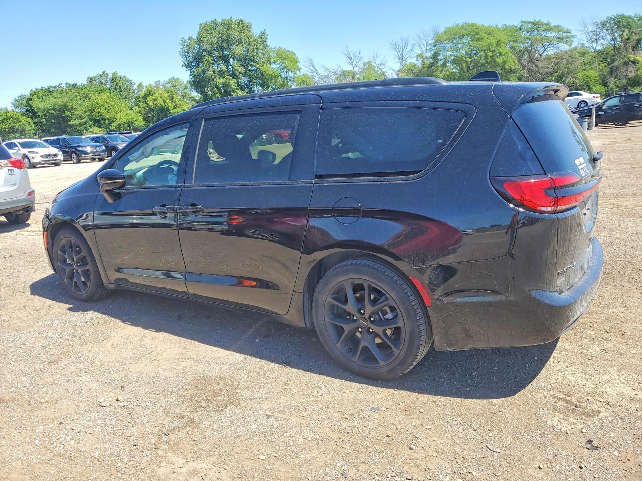 2025 CHRYSLER PACIFICA