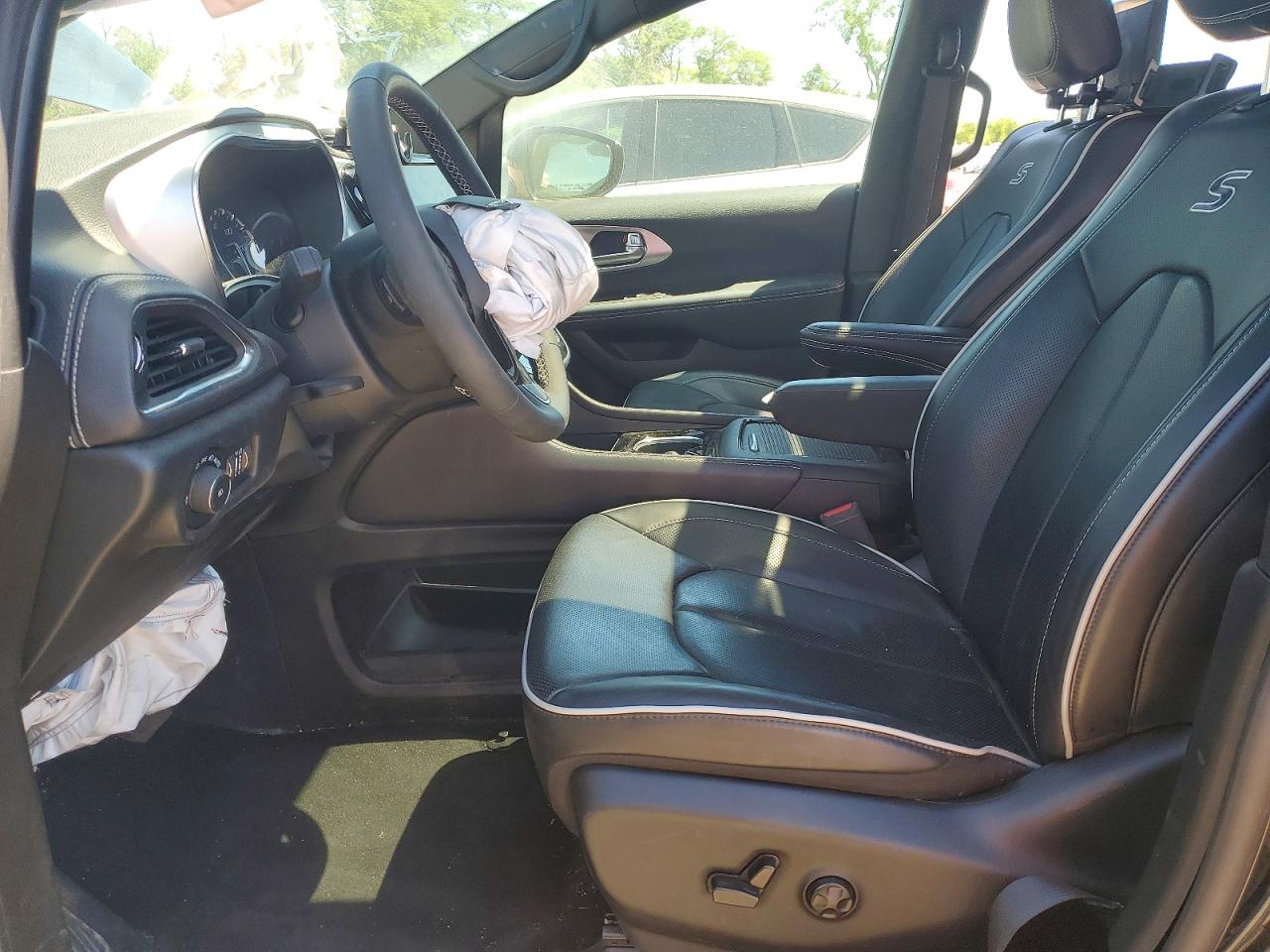 2025 CHRYSLER PACIFICA
