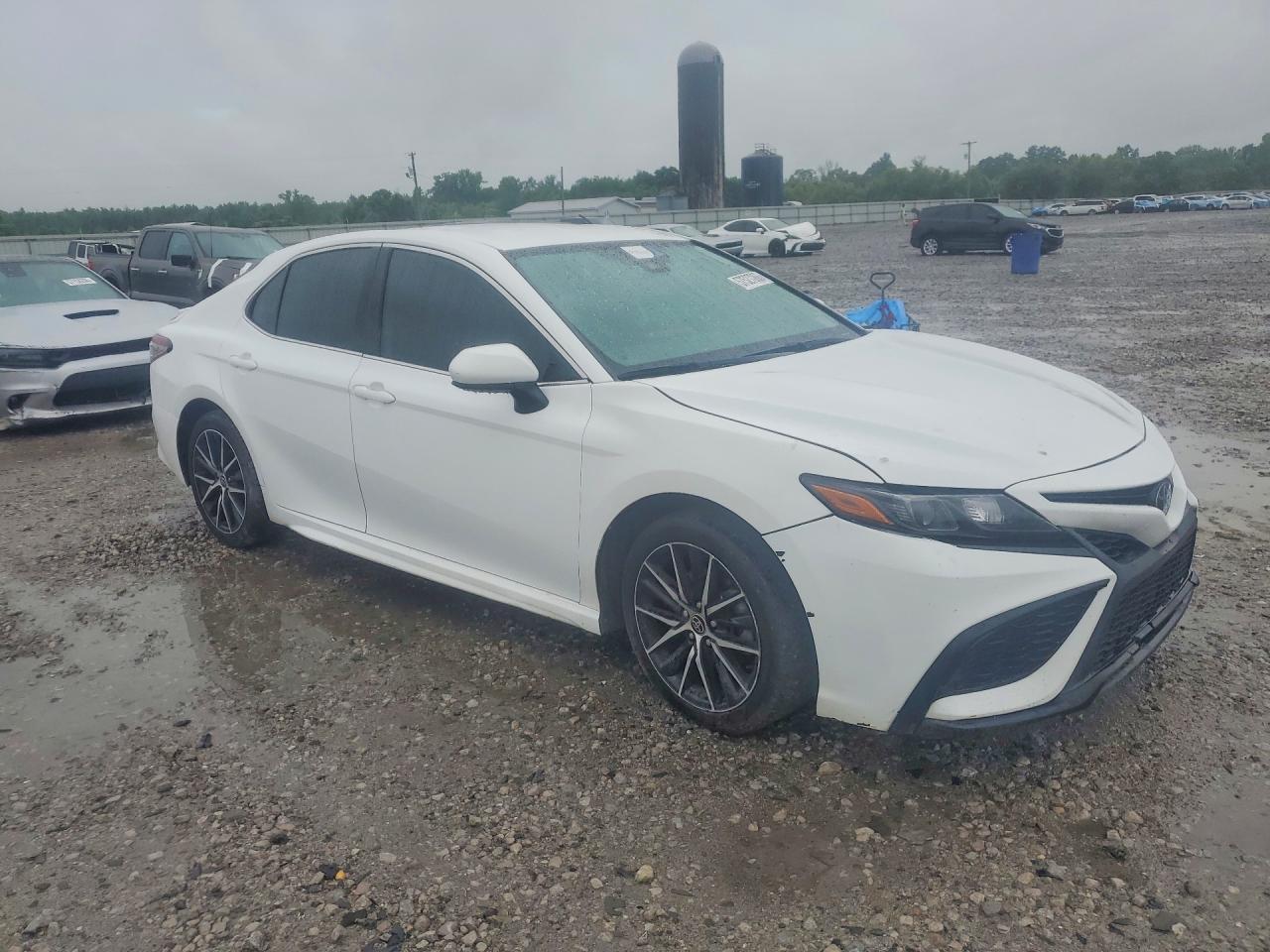 2021 TOYOTA CAMRY