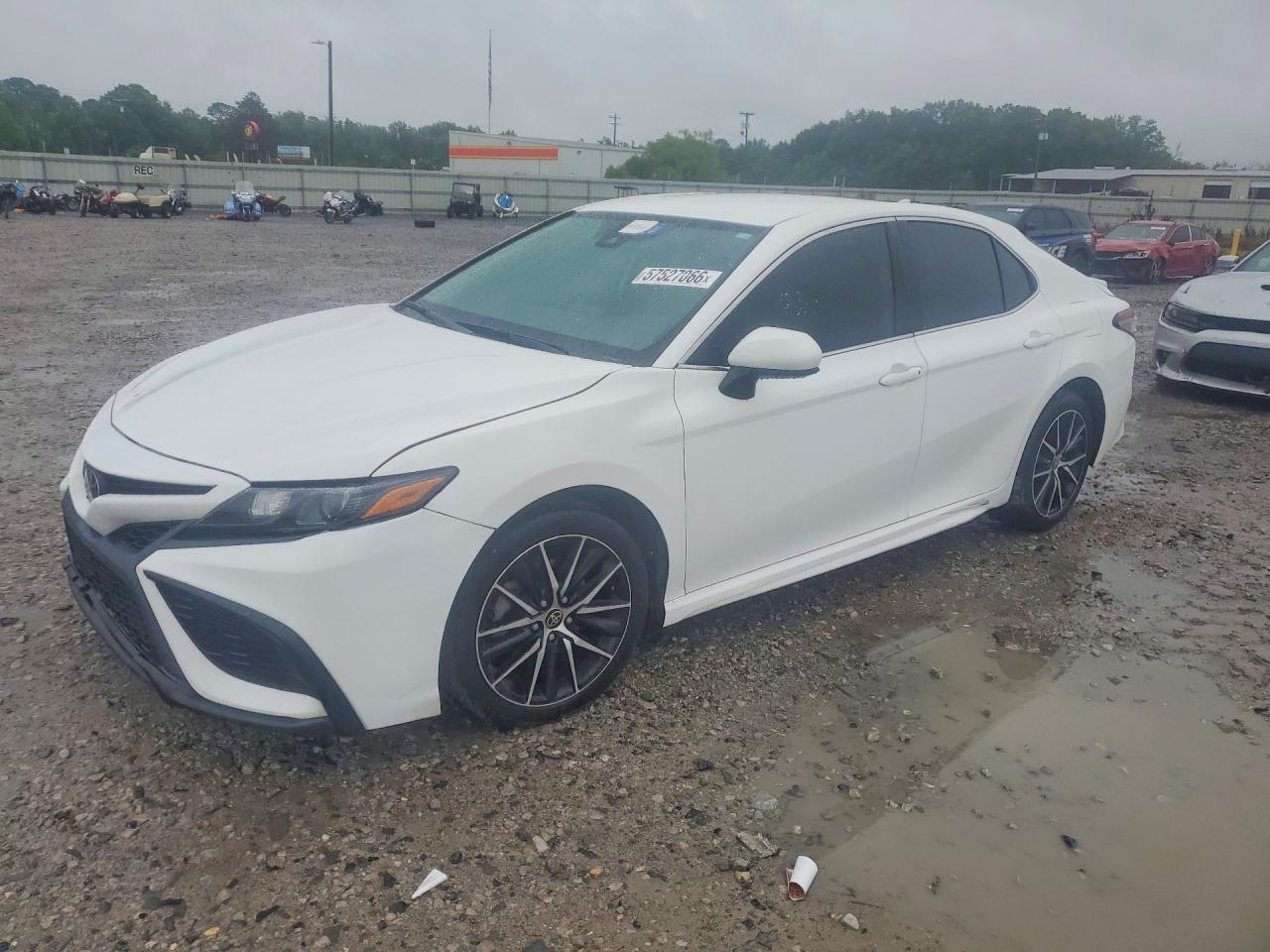 2021 TOYOTA CAMRY