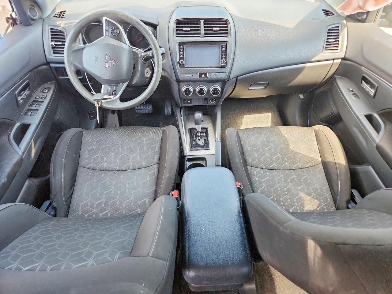 2020 MITSUBISHI OUTLANDER