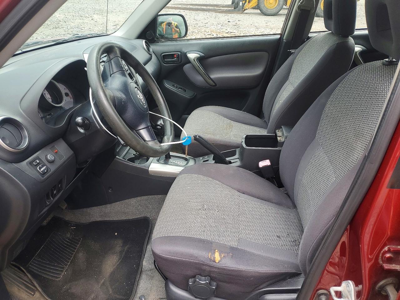 2004 TOYOTA RAV4 BASE