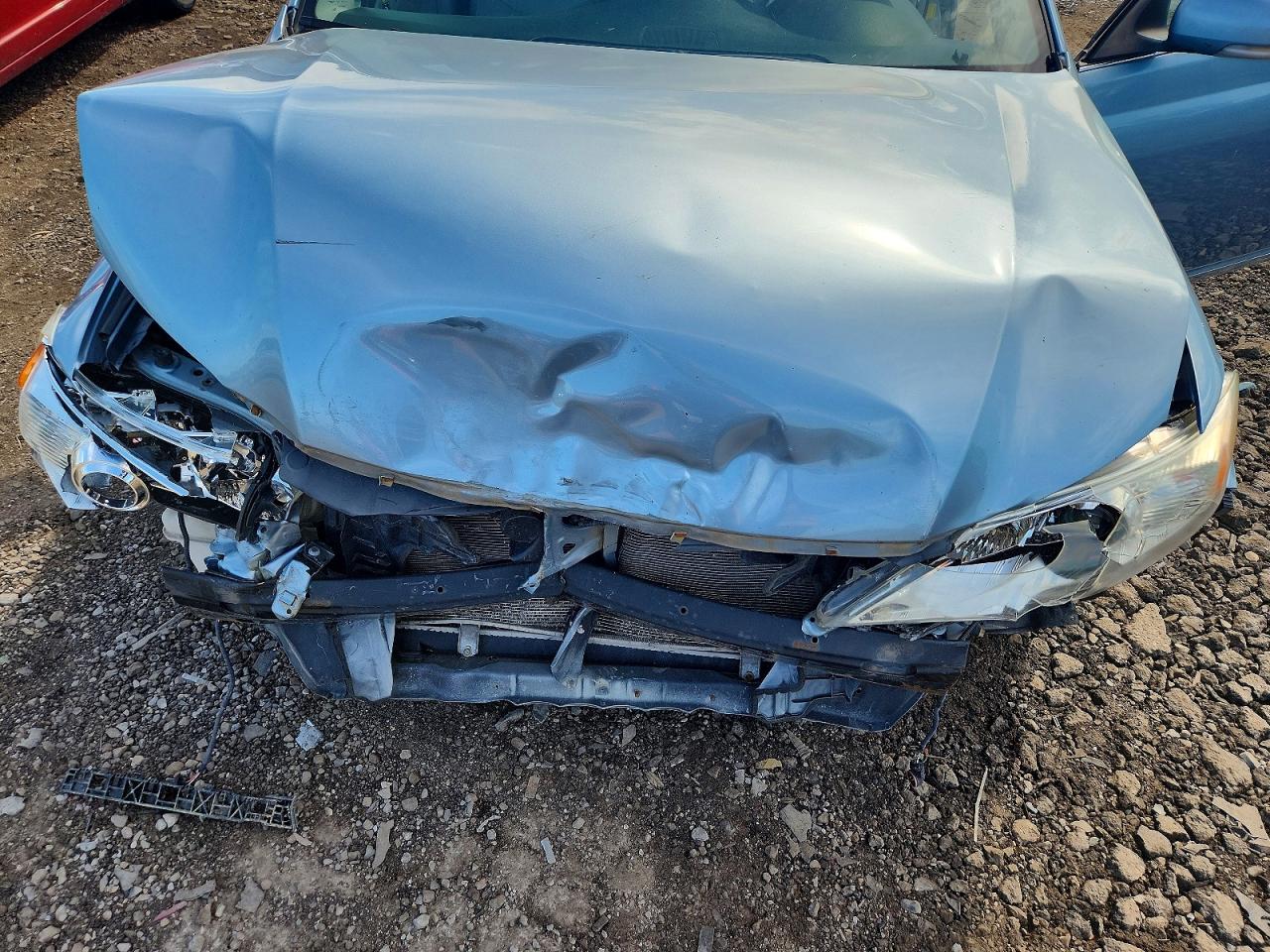 2011 TOYOTA AVALON