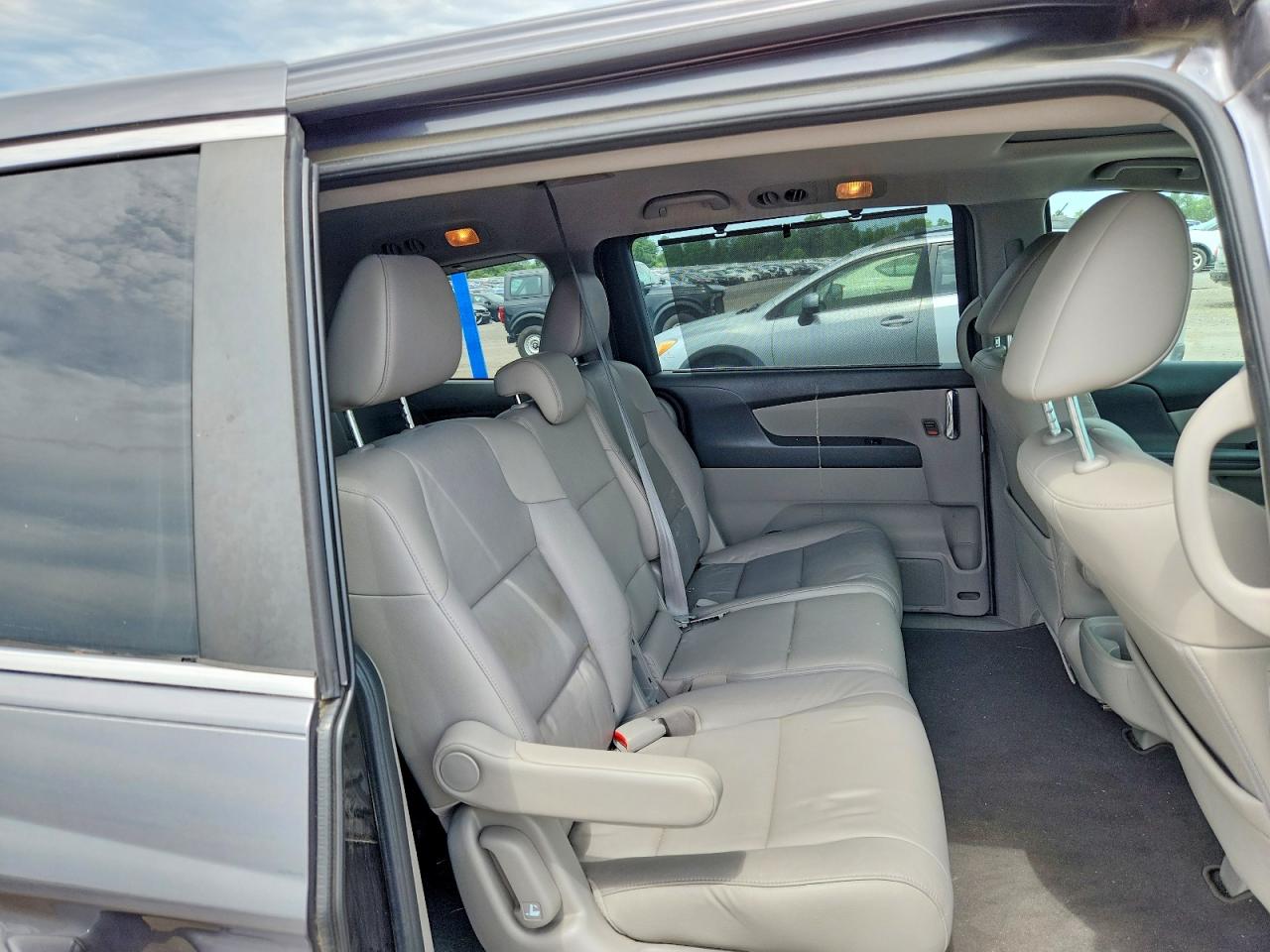 2014 HONDA ODYSSEY