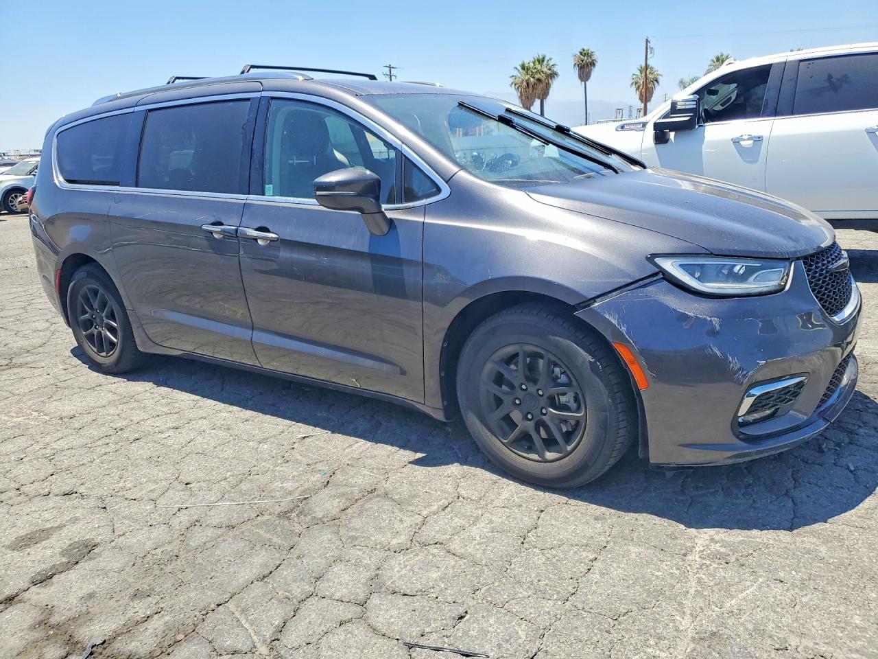2021 CHRYSLER PACIFICA