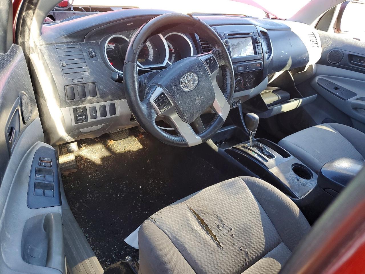2013 TOYOTA TACOMA