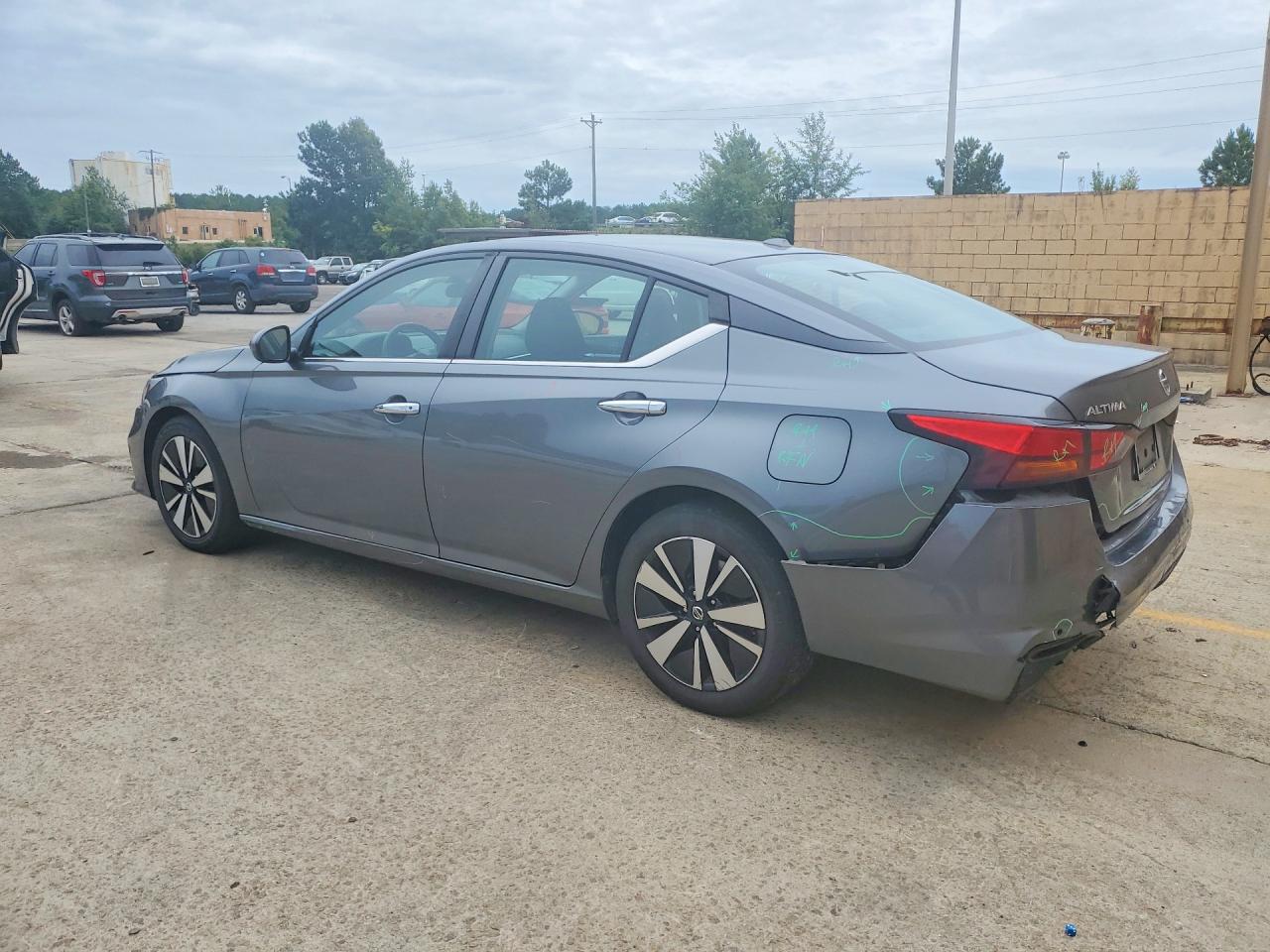 2021 NISSAN ALTIMA