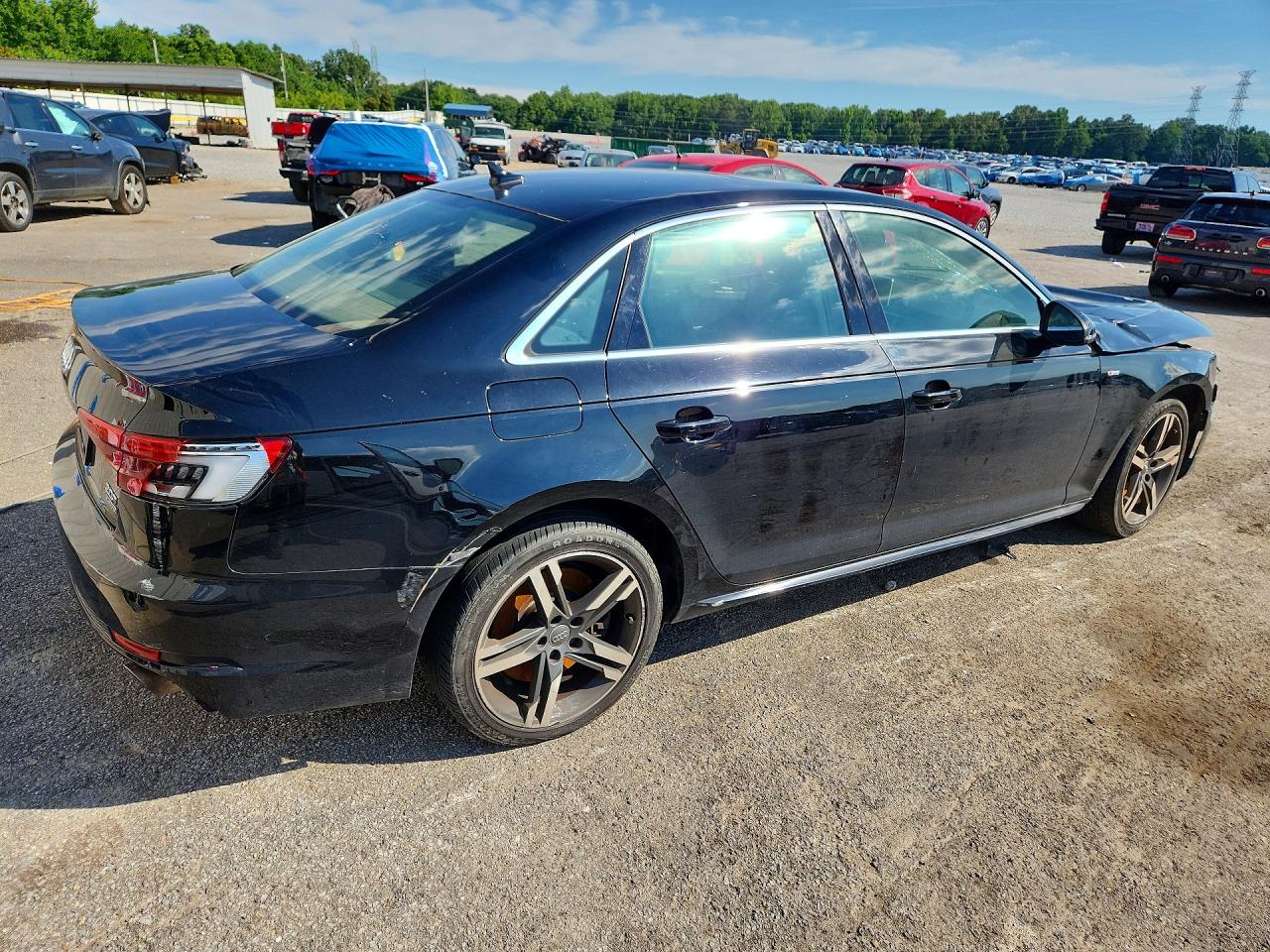 2017 AUDI A4