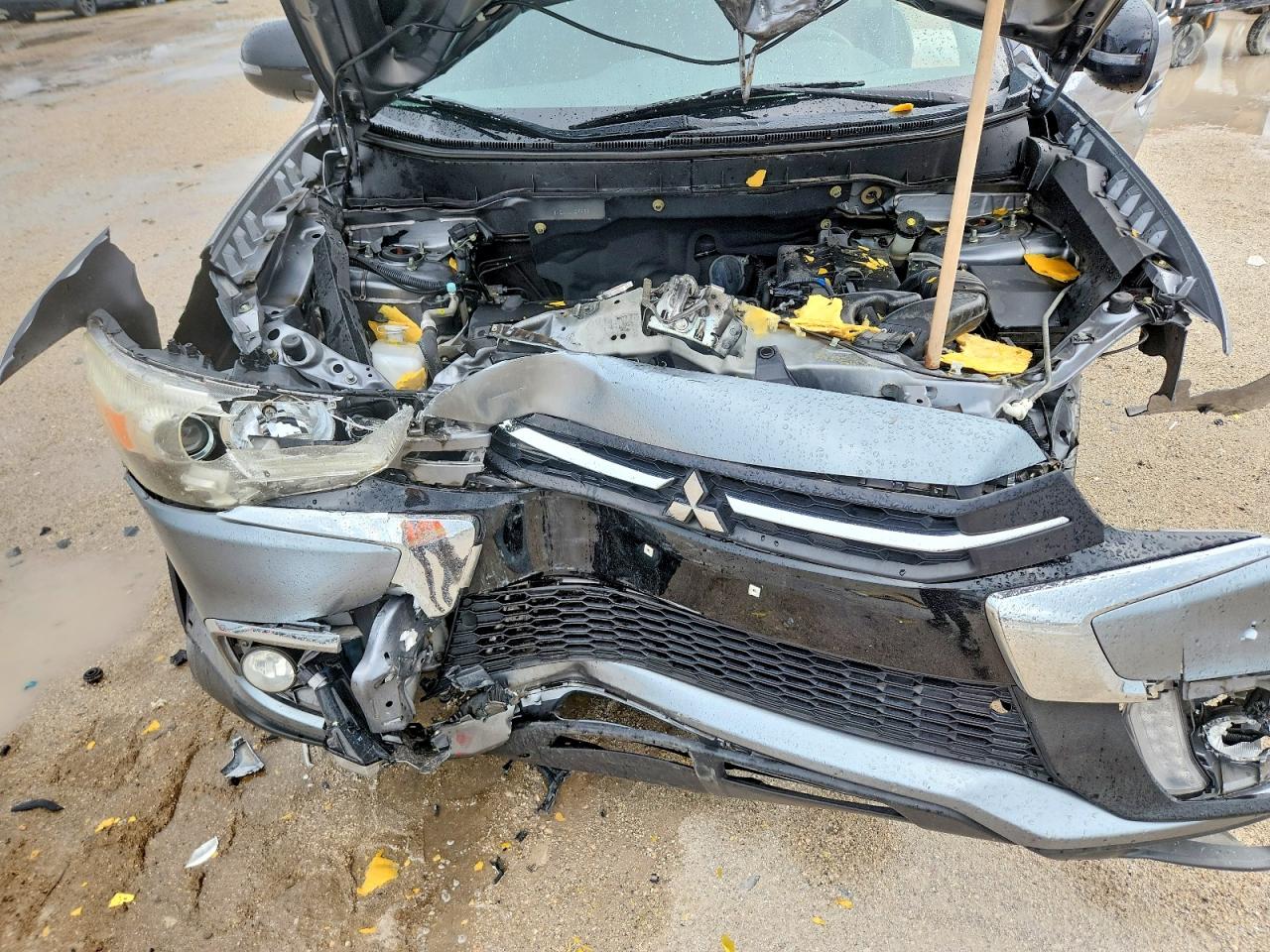 2019 MITSUBISHI OUTLANDER