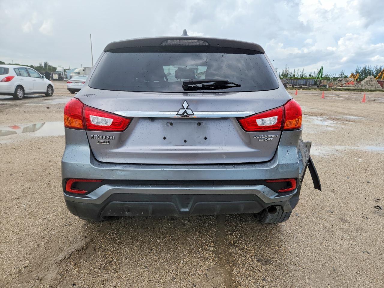 2019 MITSUBISHI OUTLANDER