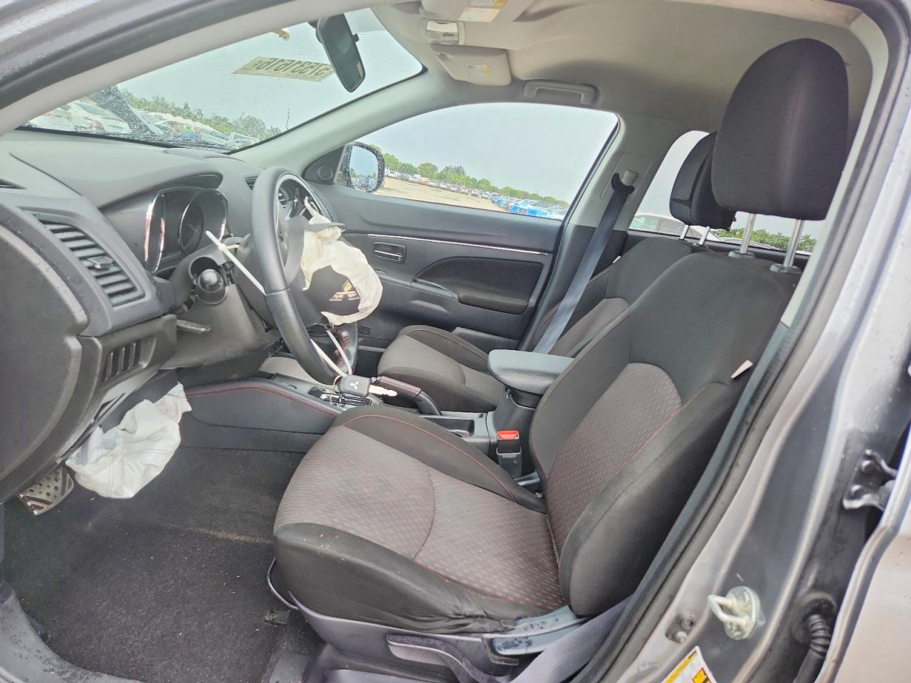 2019 MITSUBISHI OUTLANDER