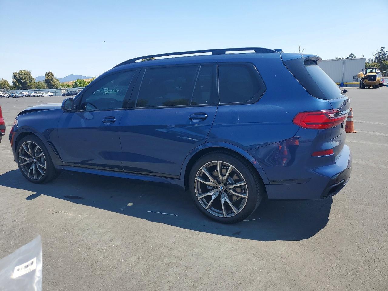 2019 BMW X7