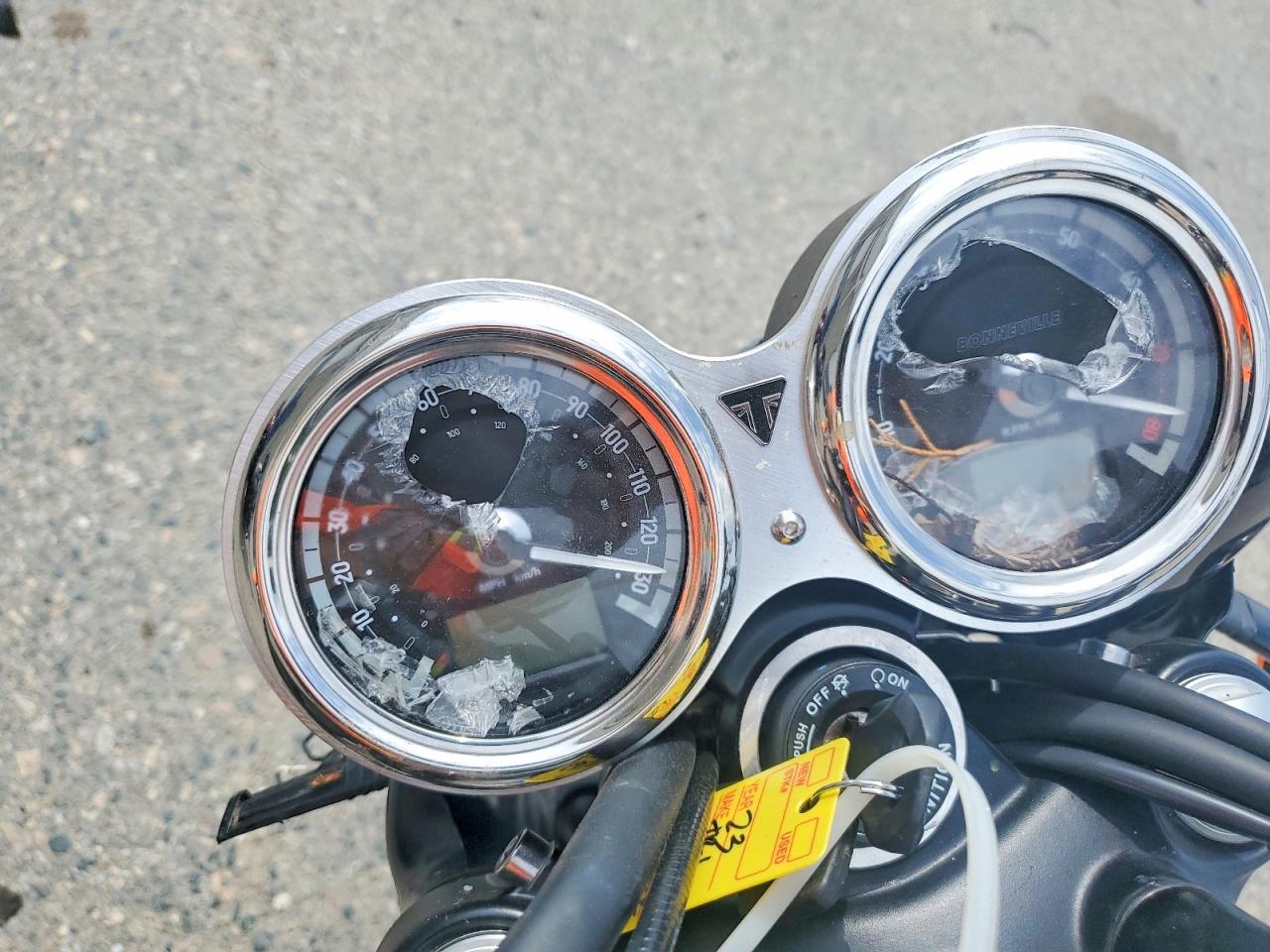 2023 TRIUMPH MOTORCYCLE BONNEVILLE