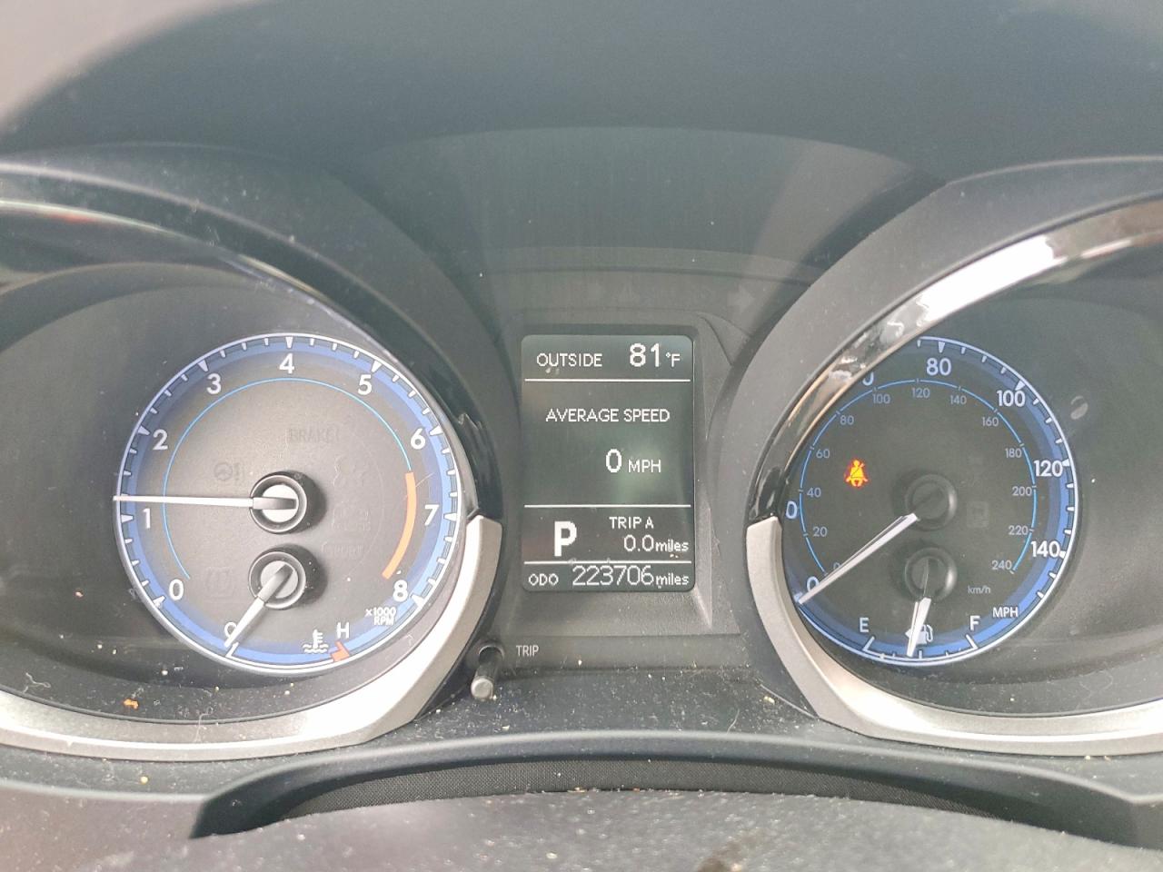 2016 TOYOTA COROLLA