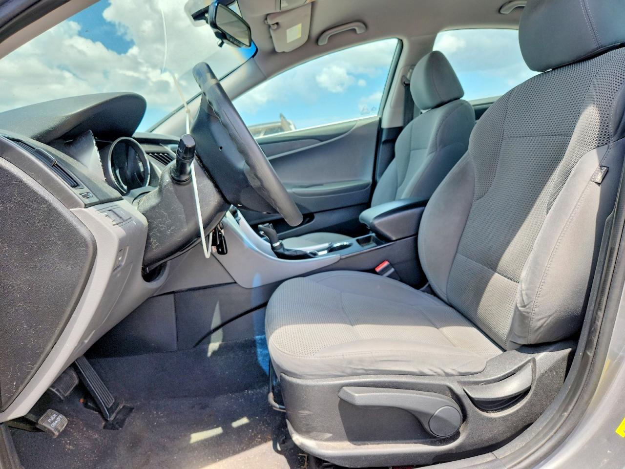 2014 HYUNDAI SONATA