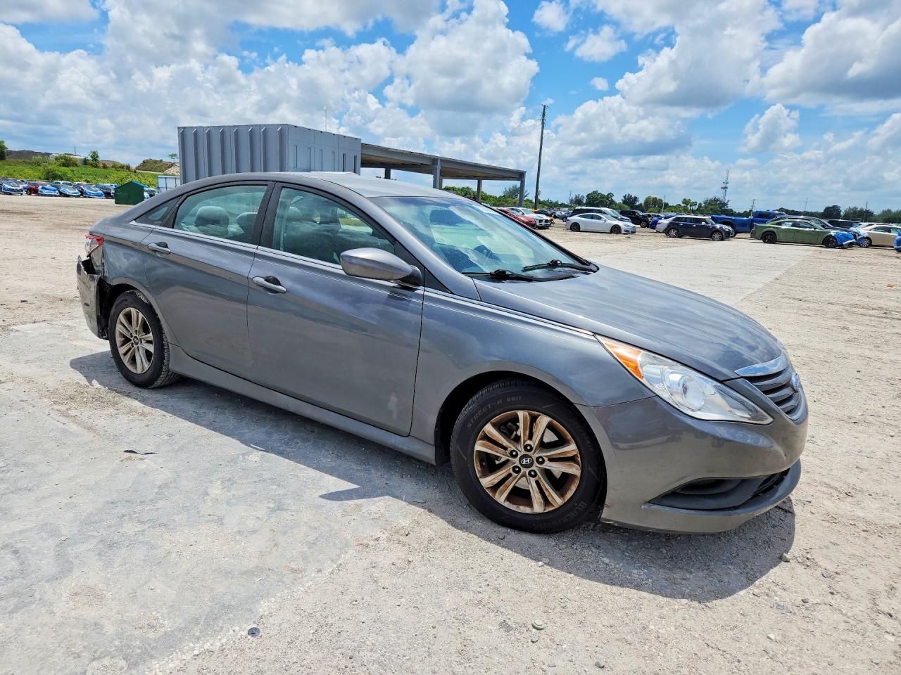 2014 HYUNDAI SONATA