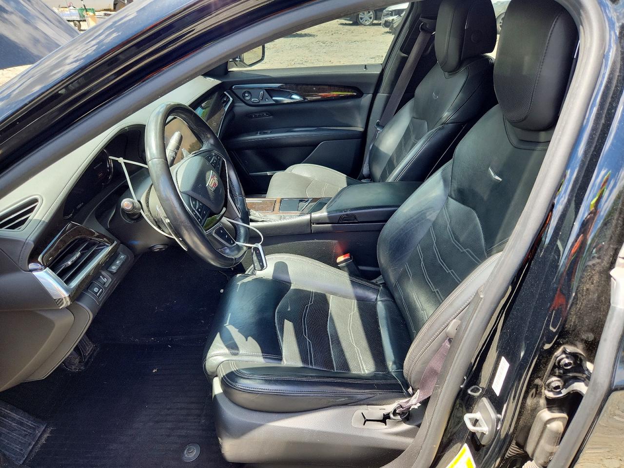 2017 CADILLAC CT6