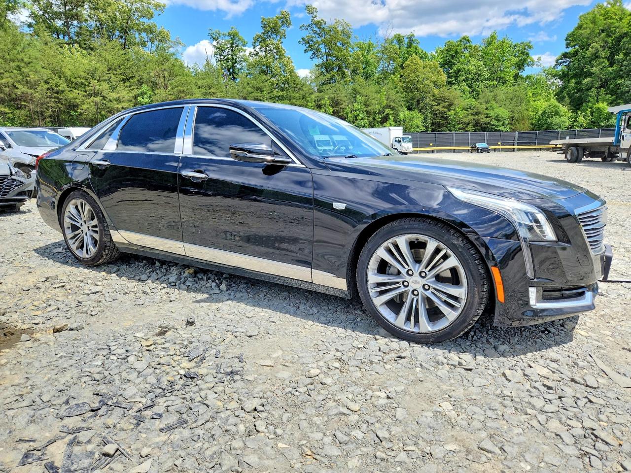 2017 CADILLAC CT6