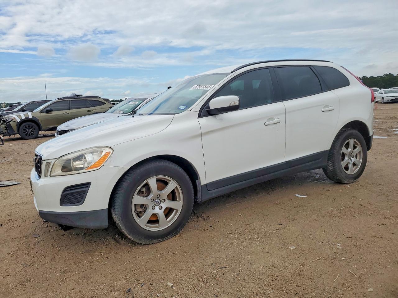 2011 VOLVO XC60