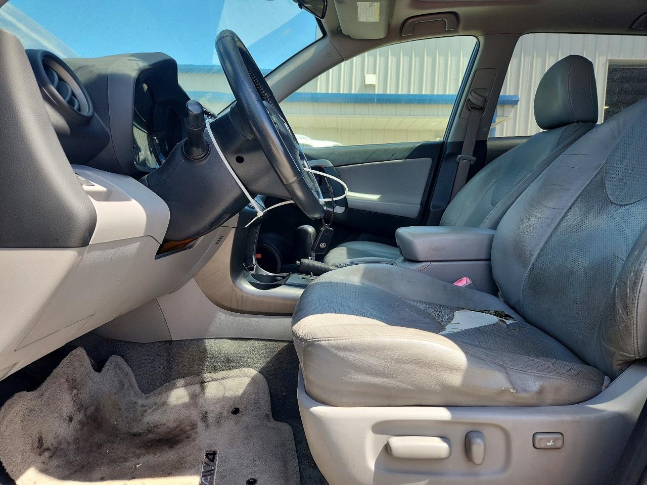 2009 TOYOTA RAV4