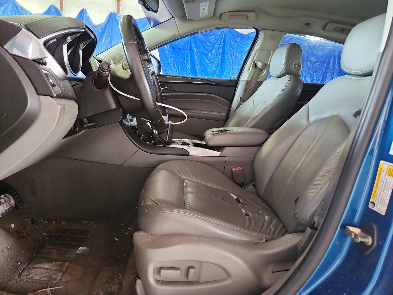 2010 CADILLAC SRX