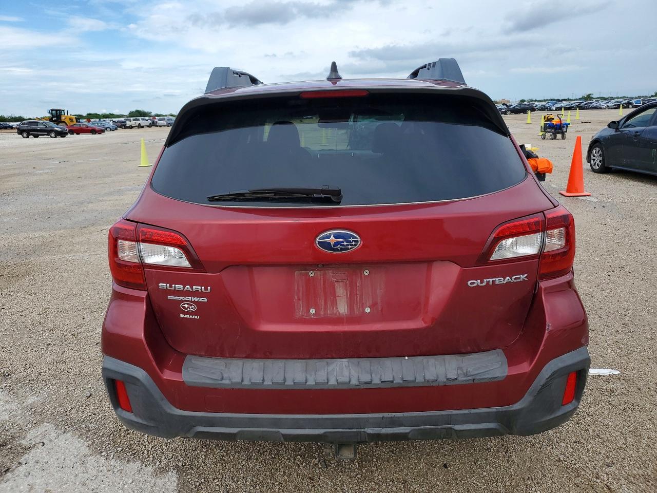 2018 SUBARU OUTBACK