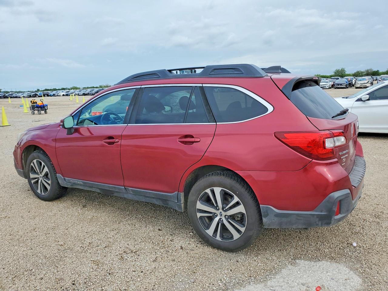 2018 SUBARU OUTBACK