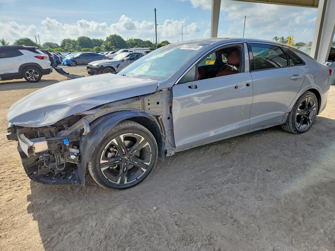2022 KIA K5