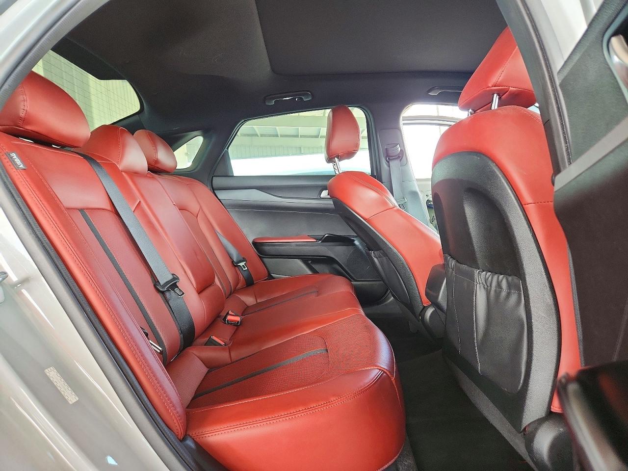2022 KIA K5