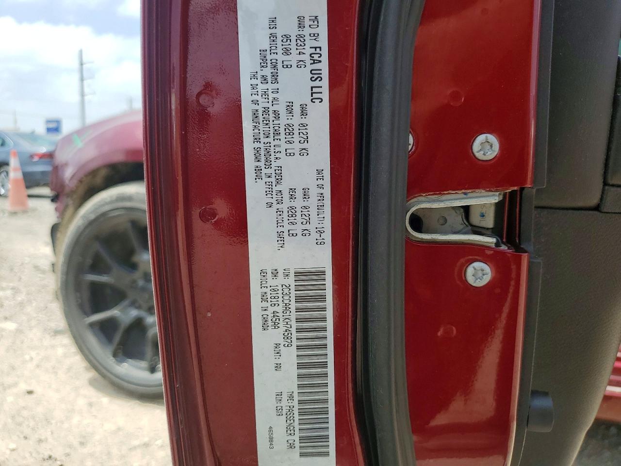 2019 CHRYSLER 300