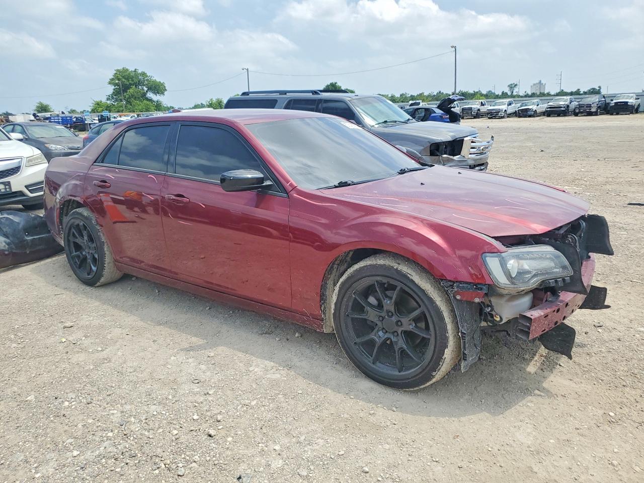 2019 CHRYSLER 300