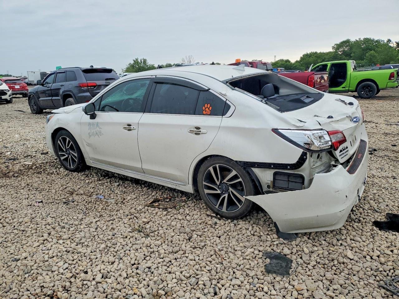 2017 SUBARU LEGACY