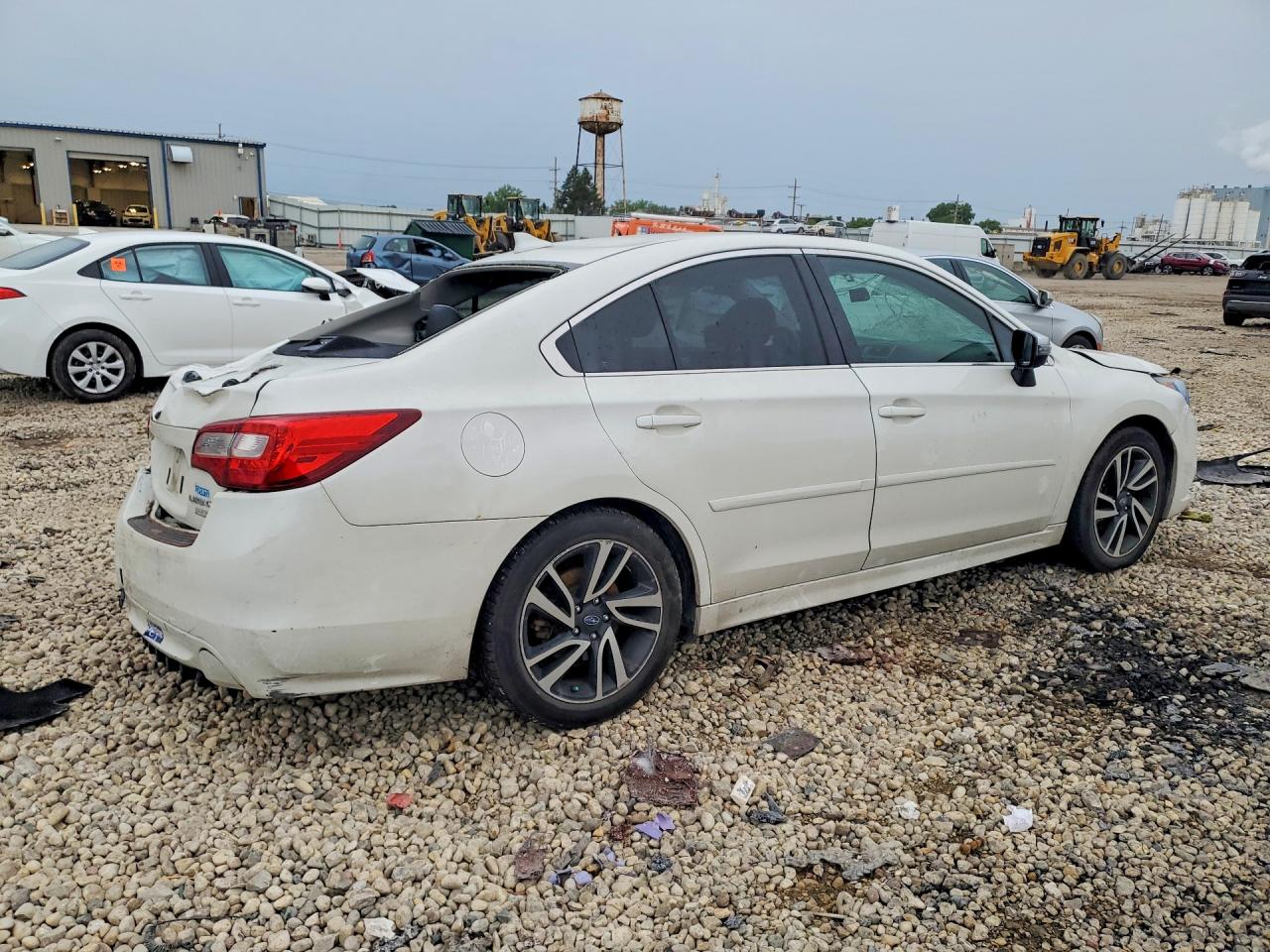 2017 SUBARU LEGACY