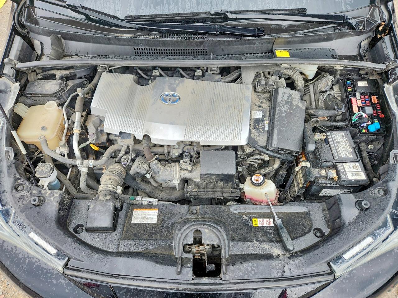 2018 TOYOTA PRIUS THRE