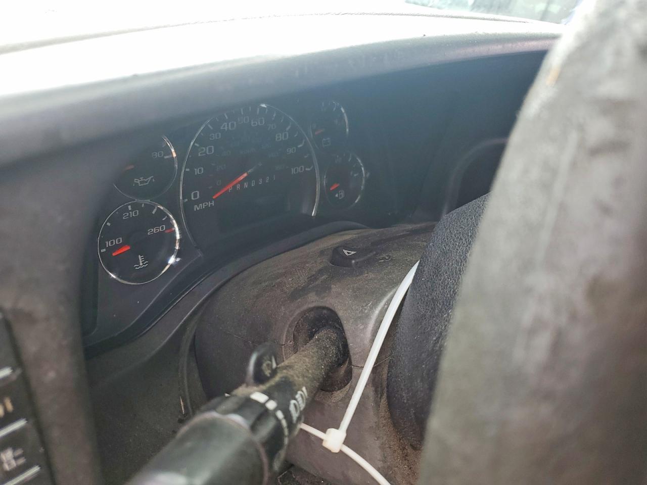 2011 CHEVROLET EXPRESS