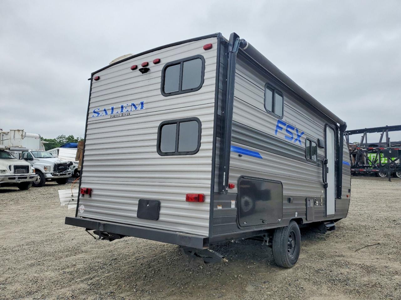 2021 SALEM SALEM 27RK