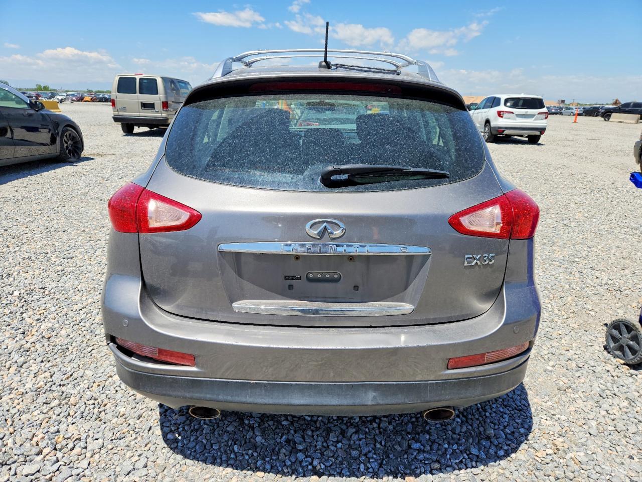 2010 INFINITI EX35