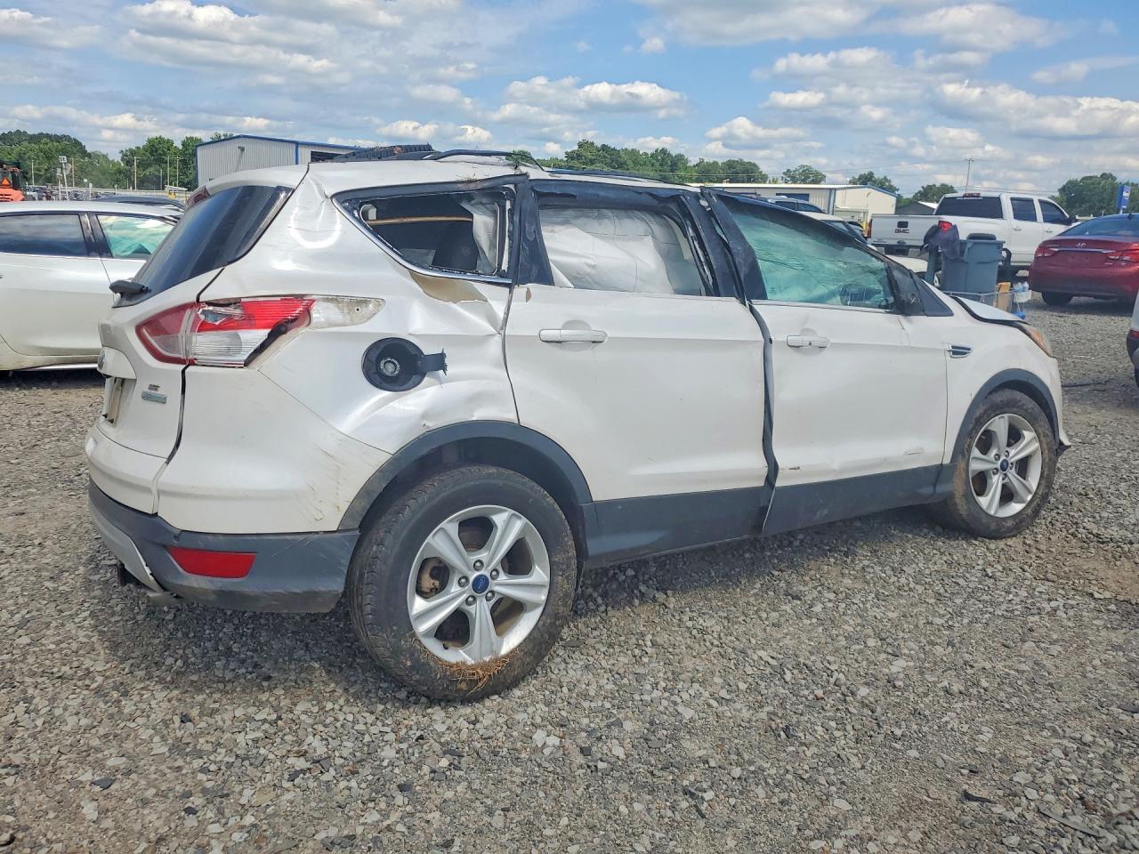 2016 FORD ESCAPE