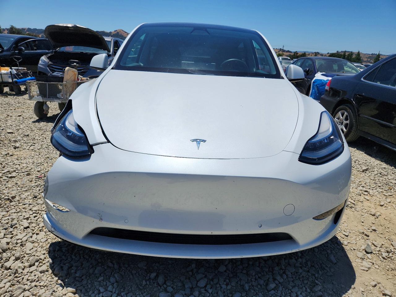 2020 TESLA MODEL Y