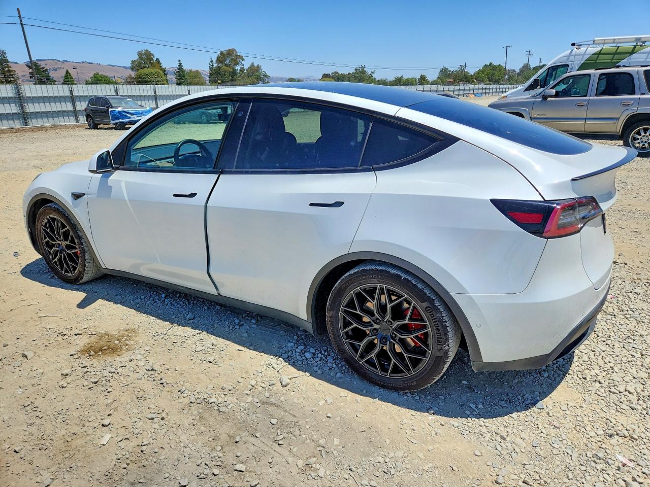 2020 TESLA MODEL Y