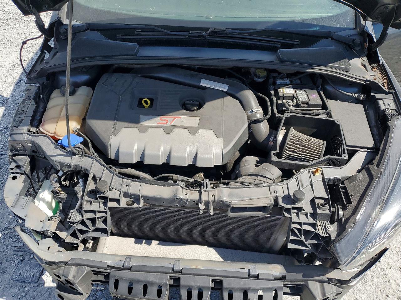 2017 FORD FOCUS